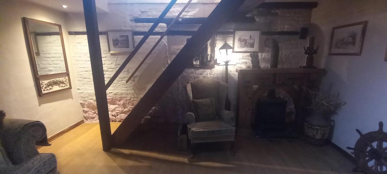 Plumpton Barn Villa Ashford  Buitenkant foto