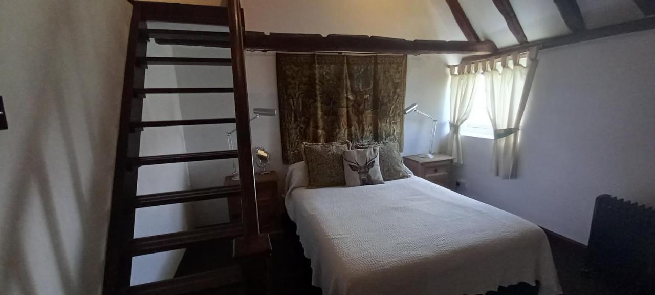 Plumpton Barn Villa Ashford  Buitenkant foto